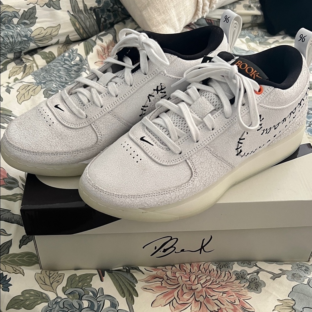 Men’s Nike Book 10.5
